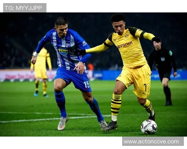 德甲焦点战:弗赖堡主场气势如虹多特蒙德能否抵挡挑战